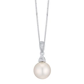 9ct White Gold Cultured Freshwater Pearl & Diamond Ring - Product number 4302699