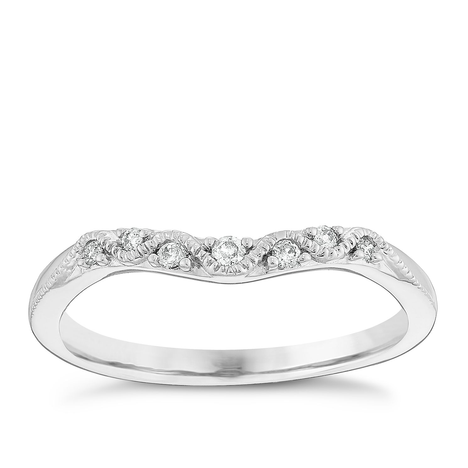 9ct white gold diamond shaped band