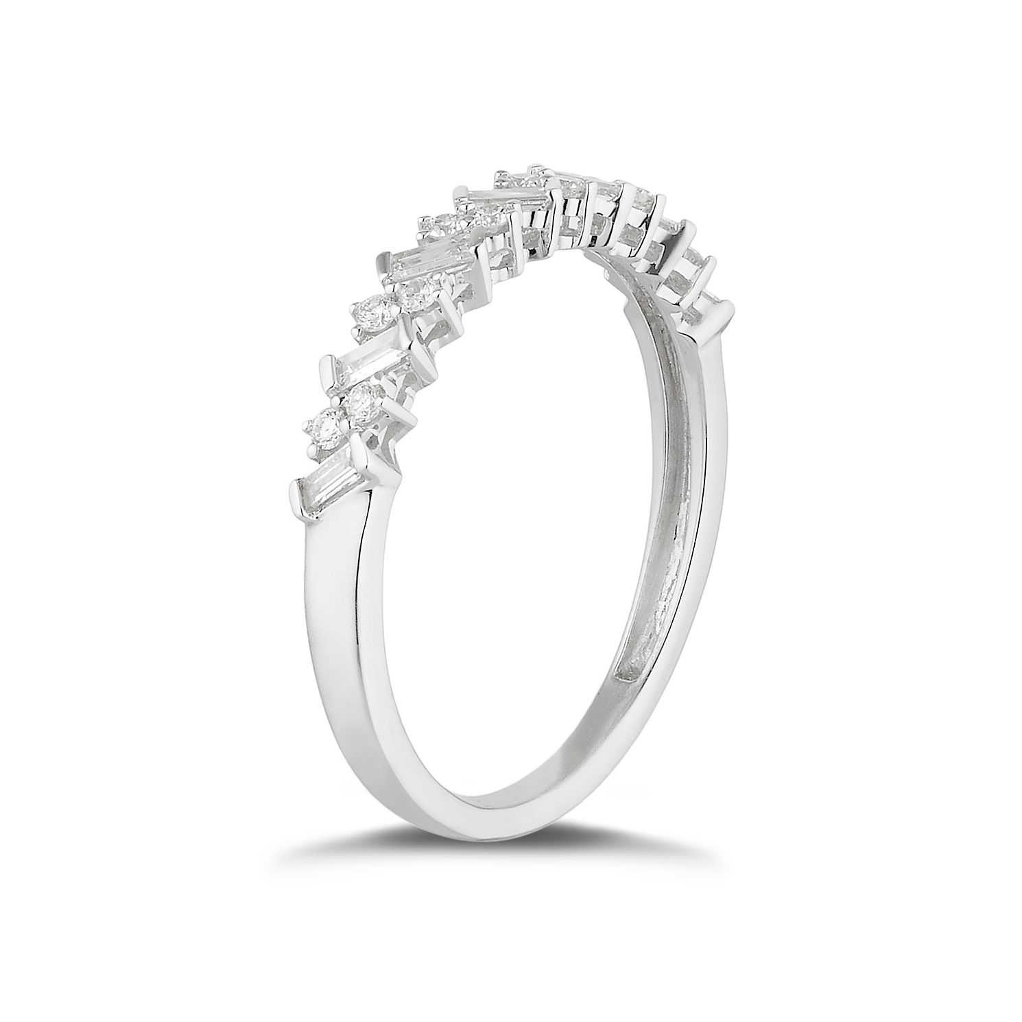 18ct White Gold 1/4ct Diamond Diagonal Wedding Ring Ernest Jones